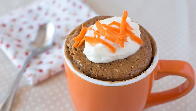 Mug-carrot-cake